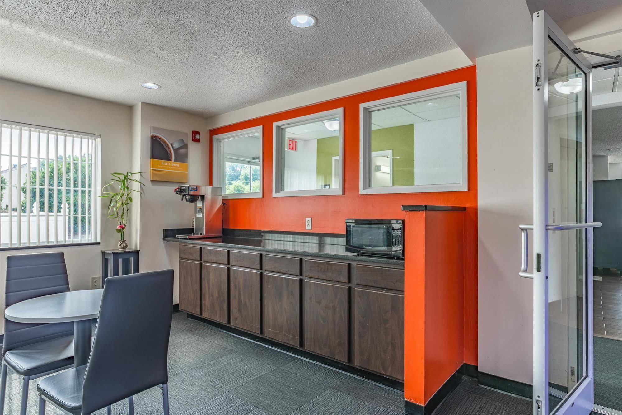Motel 6-Charlotte, Nc - University Luaran gambar